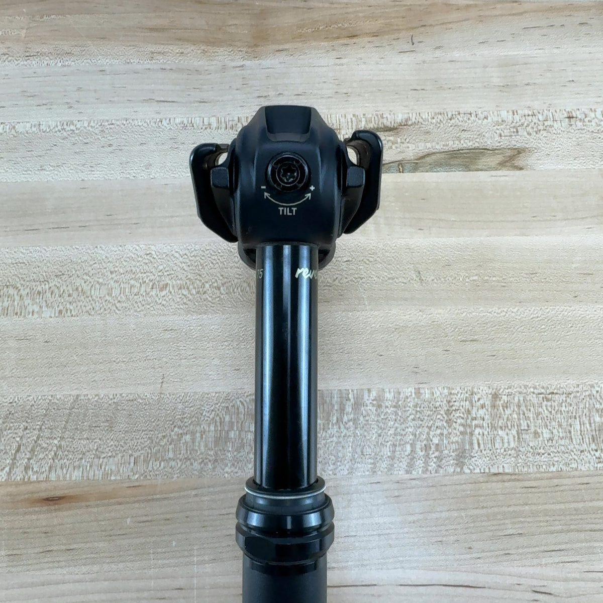 Low Mile! Rockshox Reverb AXS XPLR 75mm Travel 27.2mm Gravel Dropper Seatpost — photo 10 of 10