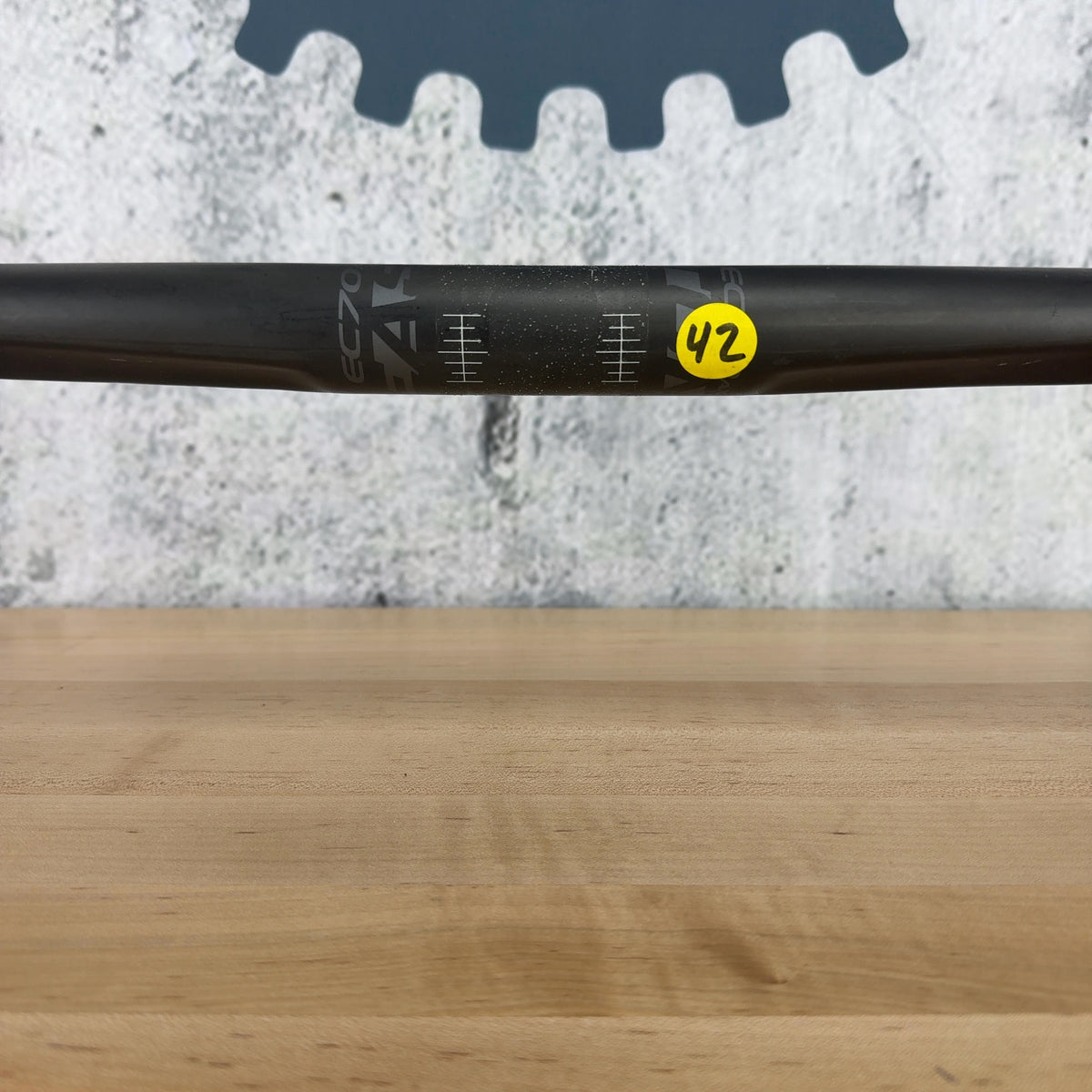 New! Easton EC70 AX 42cm 31.8mm Carbon Round Drop Bar Bike Handlebar 219g