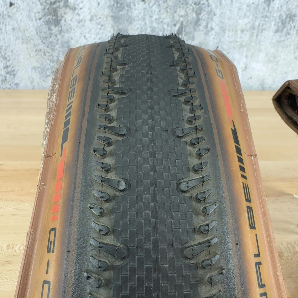 Light Use! Pair Schwalbe G-One RS Pro 700x45mm Gravel Tires ADDIX RACE Tanwall — photo 3 of 9