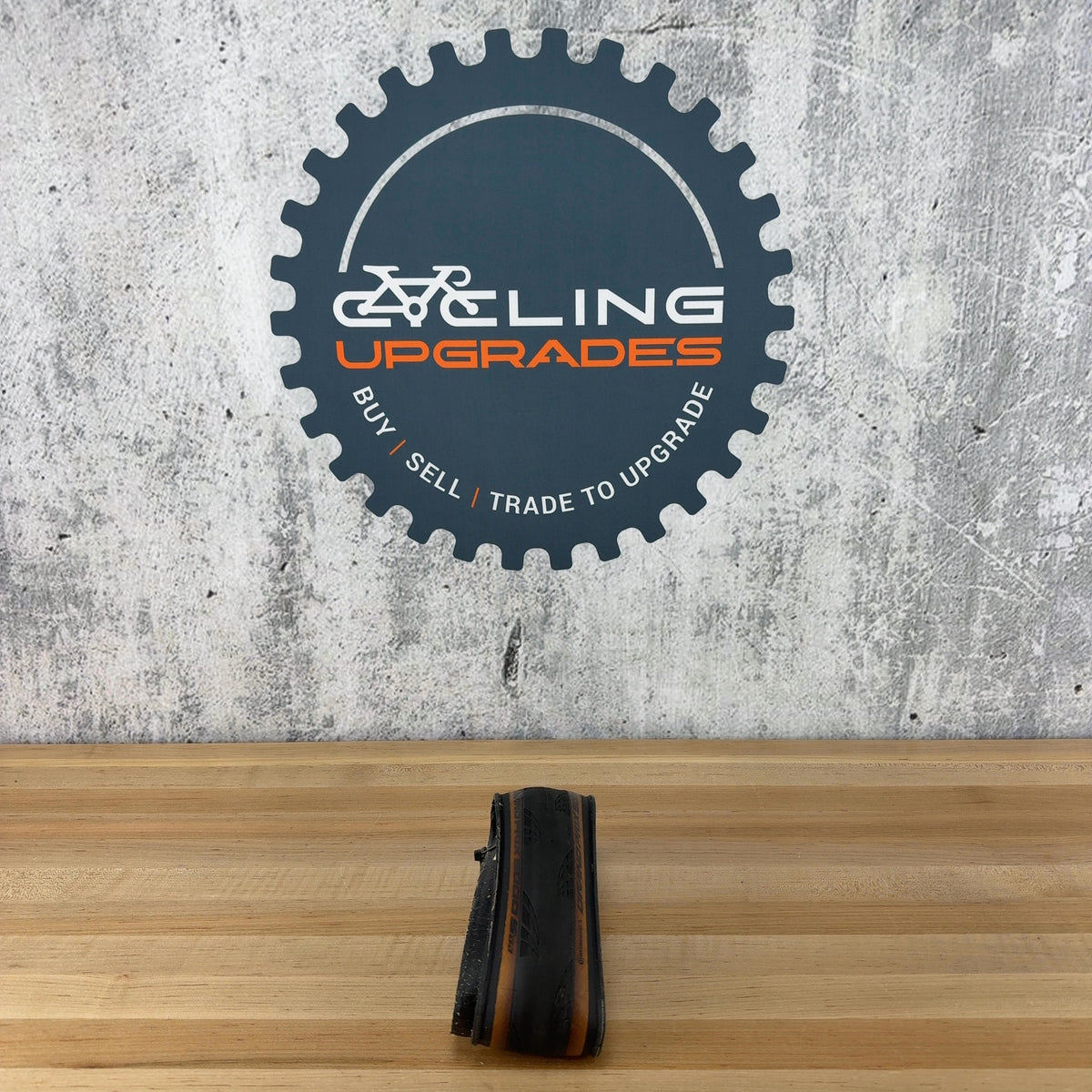 Low Mile! Continental Grand Prix 5000 S TR 32mm Tubeless Tan Single Road Tire — photo 2 of 3