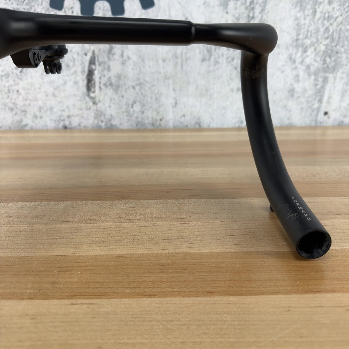 Light Use Bontrager Madone SLR Gen 7 39/42cm x 120mm Carbon Integrated Handlebar