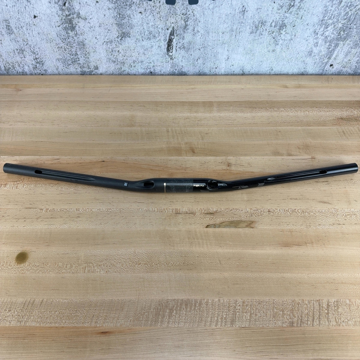 New Take Off! FSA KFX 760mm Carbon Internal Routing MTB Handlebar 185g MSRP $227 — photo 9 of 12