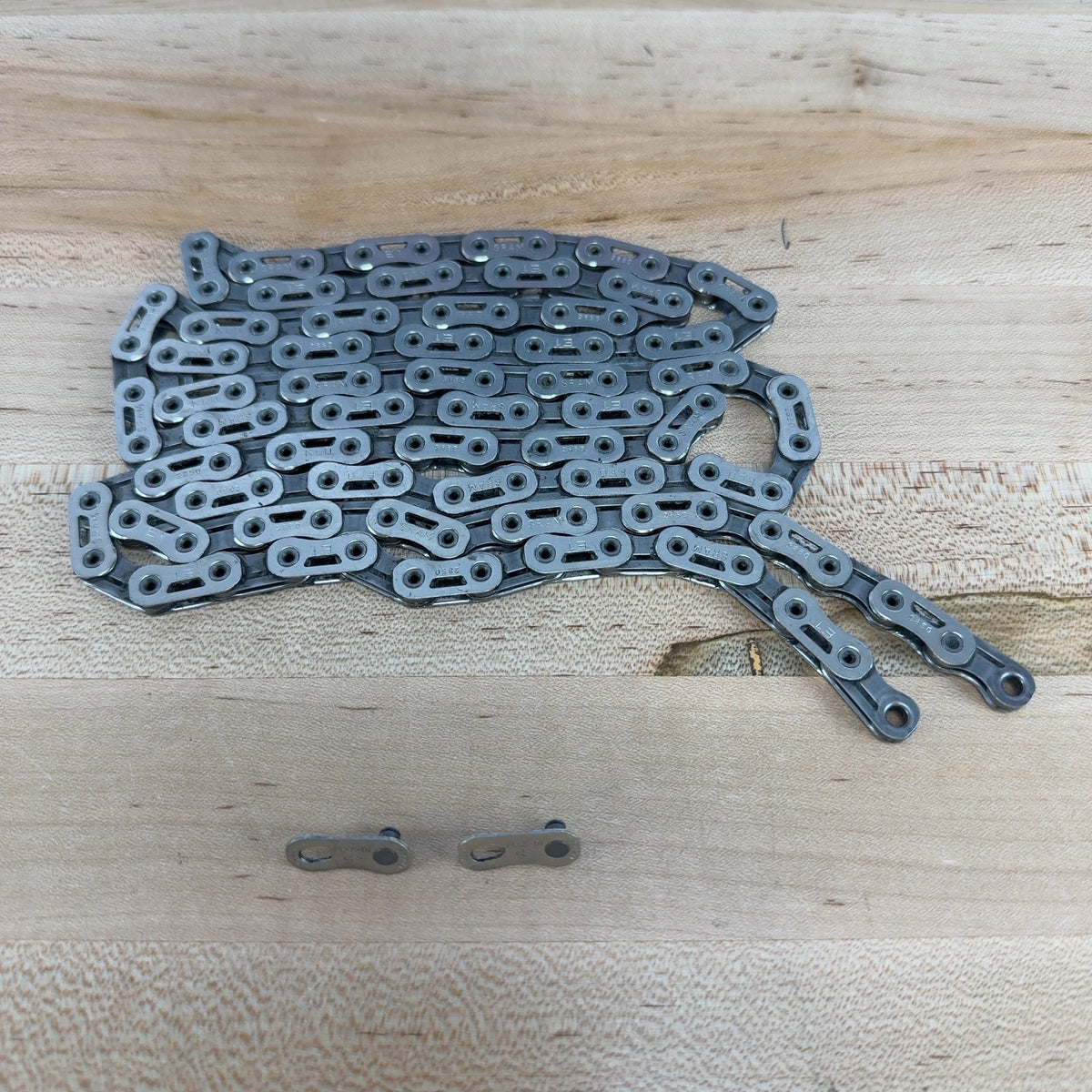 New Take Off! SRAM Red AXS Flattop E1 Silver 112 Links Bike Chain MSRP $110 — photo 1 of 2