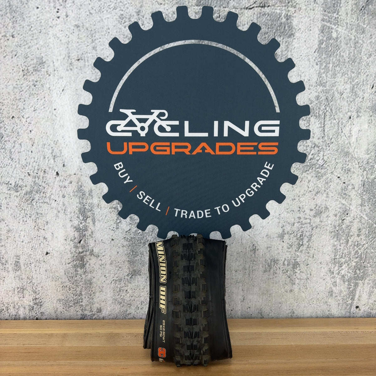 Light Use! Maxxis Minion DHF EXO Maxx Terra TR 29x2.50WT Single MTB Tire 60 TPI — photo 2 of 6