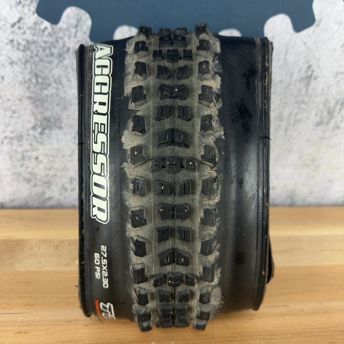 Maxxis Aggressor 27.5x2.3 WT EXO TR Double Down Single MTB Tire 60TPI — photo 1 of 6