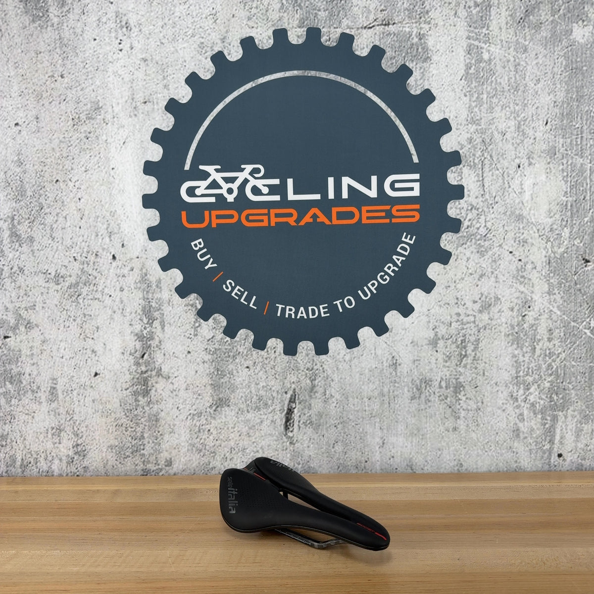 Light Use! Selle Italia Novus Boost EVO Kit Carbonio Superflow L3 145mm Saddle — photo 2 of 8