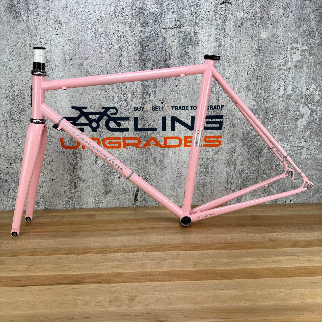 2020 Independent Fabrication Crown Jewel 53cm Pink Steel Frameset Chris King
