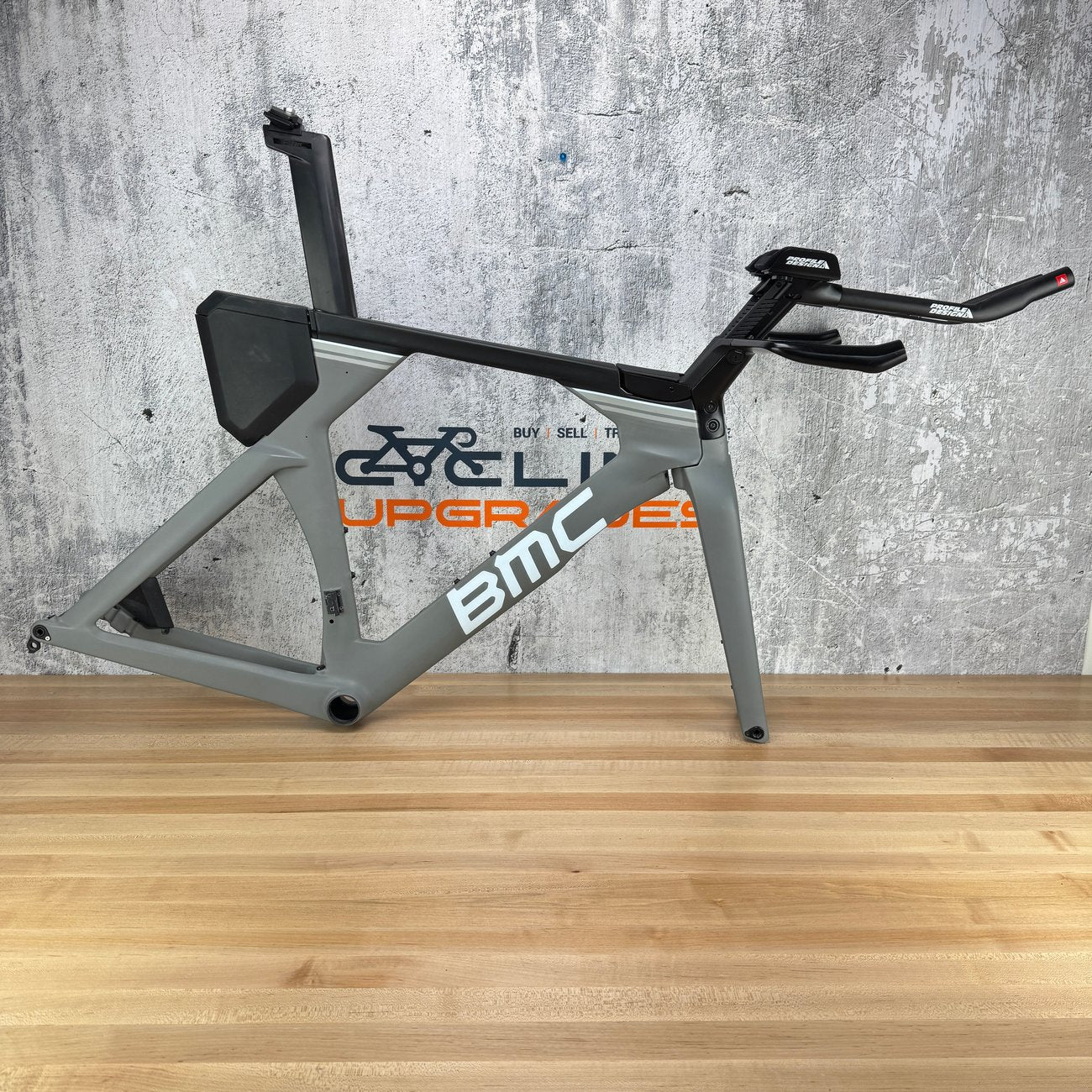 2021 BMC Timemachine 01 TT/Tri M-S Carbon Disc Frameset 700c 3827g