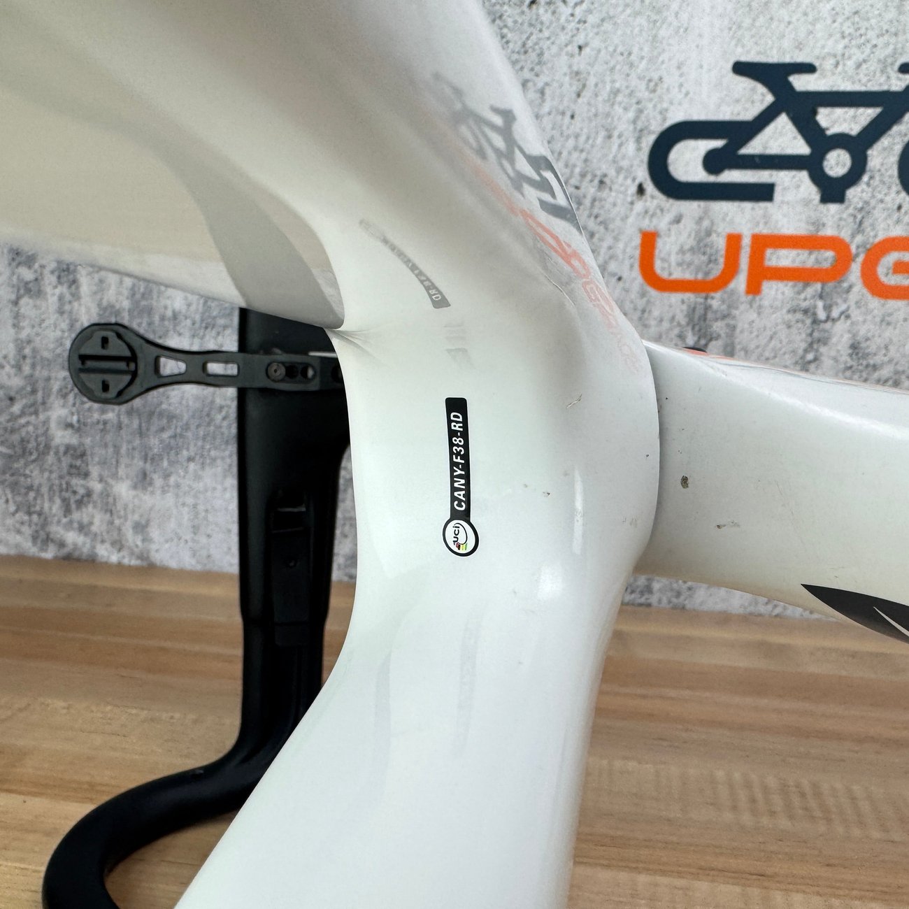 2022 Canyon Ultimate CF SLX Large (57cm) Disc Brake Carbon