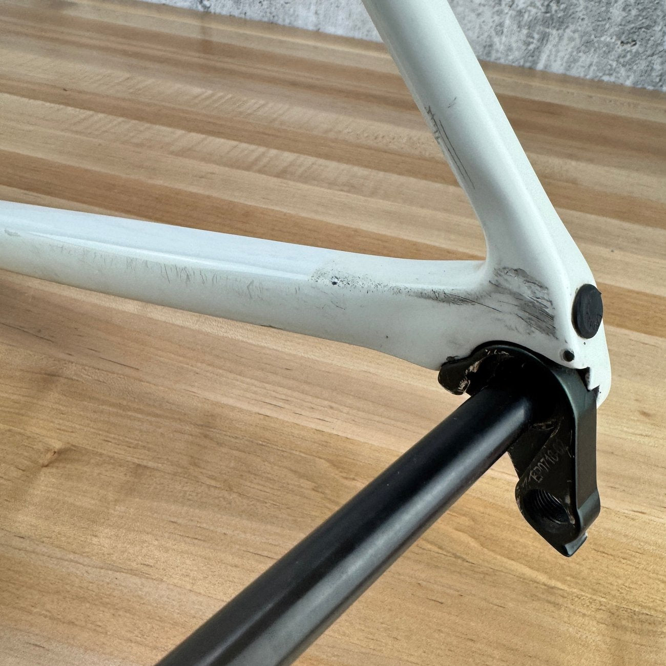2022 Canyon Ultimate CF SLX Large (57cm) Disc Brake Carbon Frameset 700c 2134g