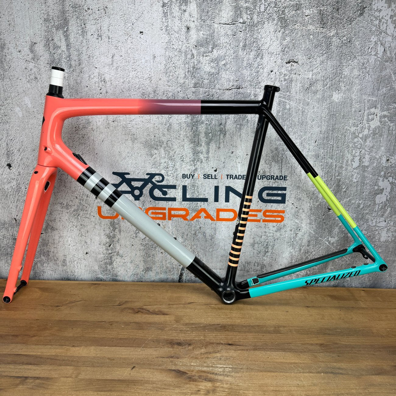 2022 Specialized Crux Pro 61cm Carbon Disc Brake Gravel Frameset 700c 1550g