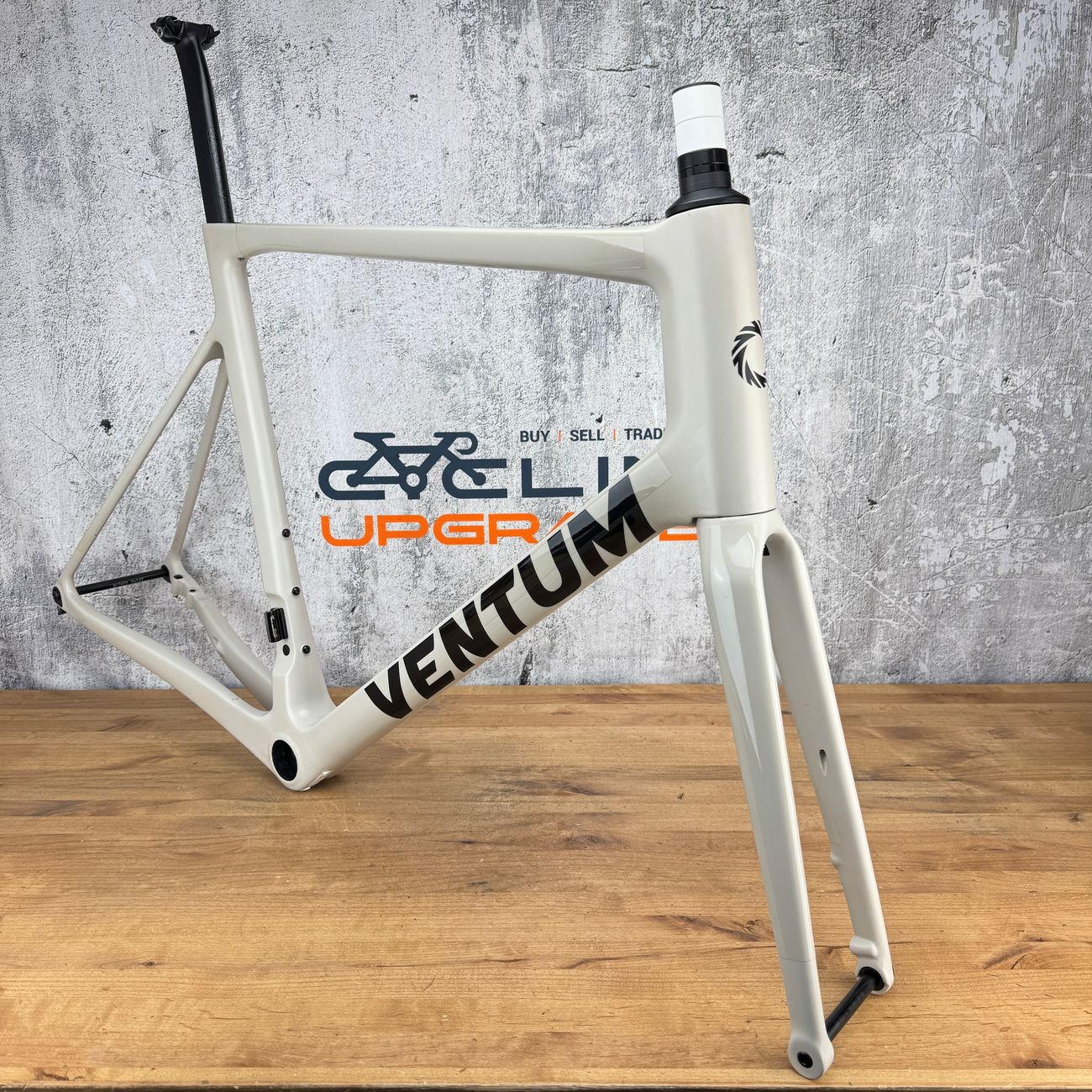 2022 Ventum NS1 XL (60cm) Sandstone Carbon Road Bike Disc Frameset 700c 1870g