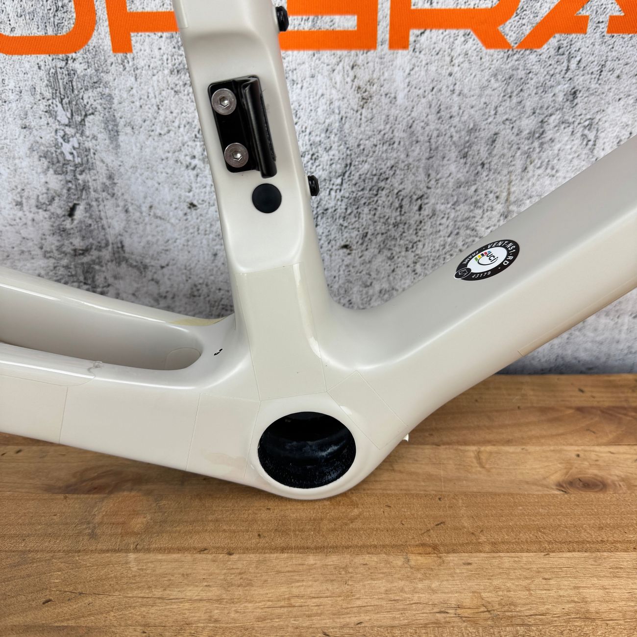 2022 Ventum NS1 XL (60cm) Sandstone Carbon Road Bike Disc Frameset 700c 1870g