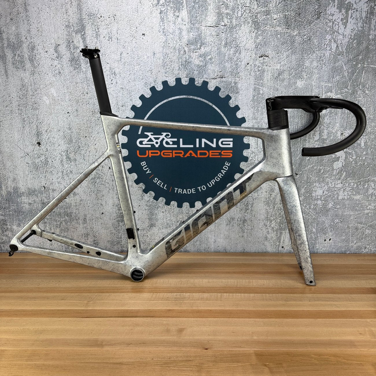 2025 Giant Propel Advanced Pro Polar Zone M/L Carbon Disc Frameset 700c 2417g