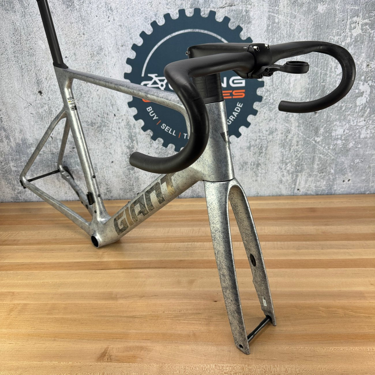 2025 Giant Propel Advanced Pro Polar Zone M/L Carbon Disc Frameset 700c 2417g