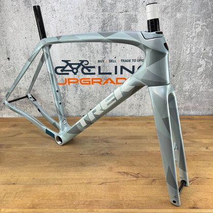 Mint! 2025 Trek Boone 56cm 600 OCLV Carbon Disc Frameset 700c Plasma Grey Pearl