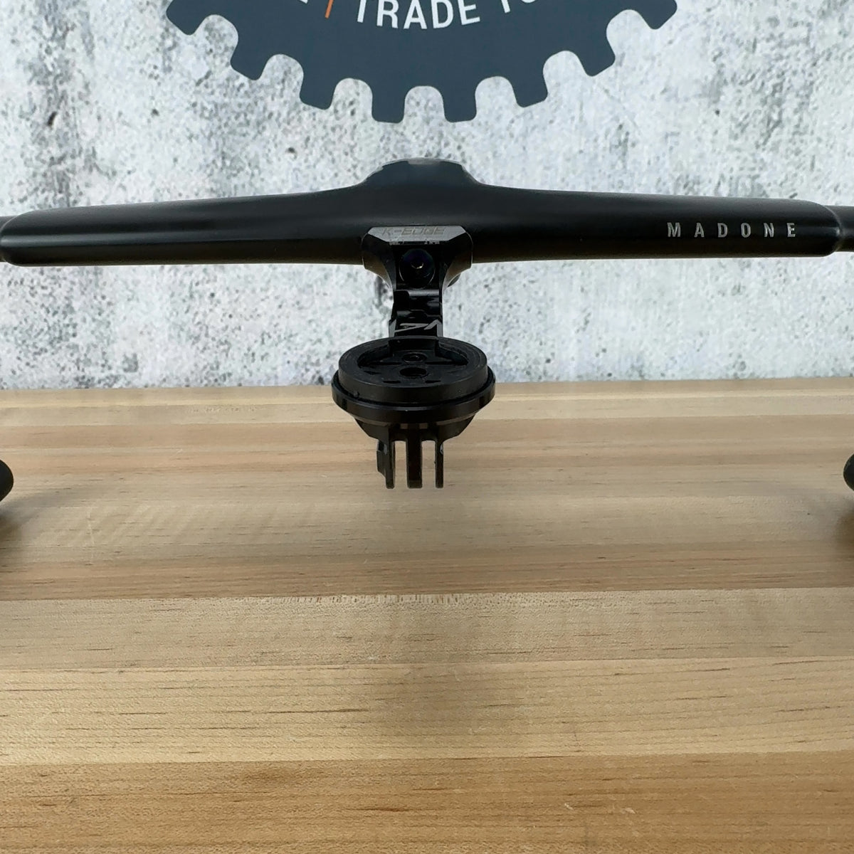 Light Use Bontrager Madone SLR Gen 7 39/42cm x 120mm Carbon Integrated Handlebar