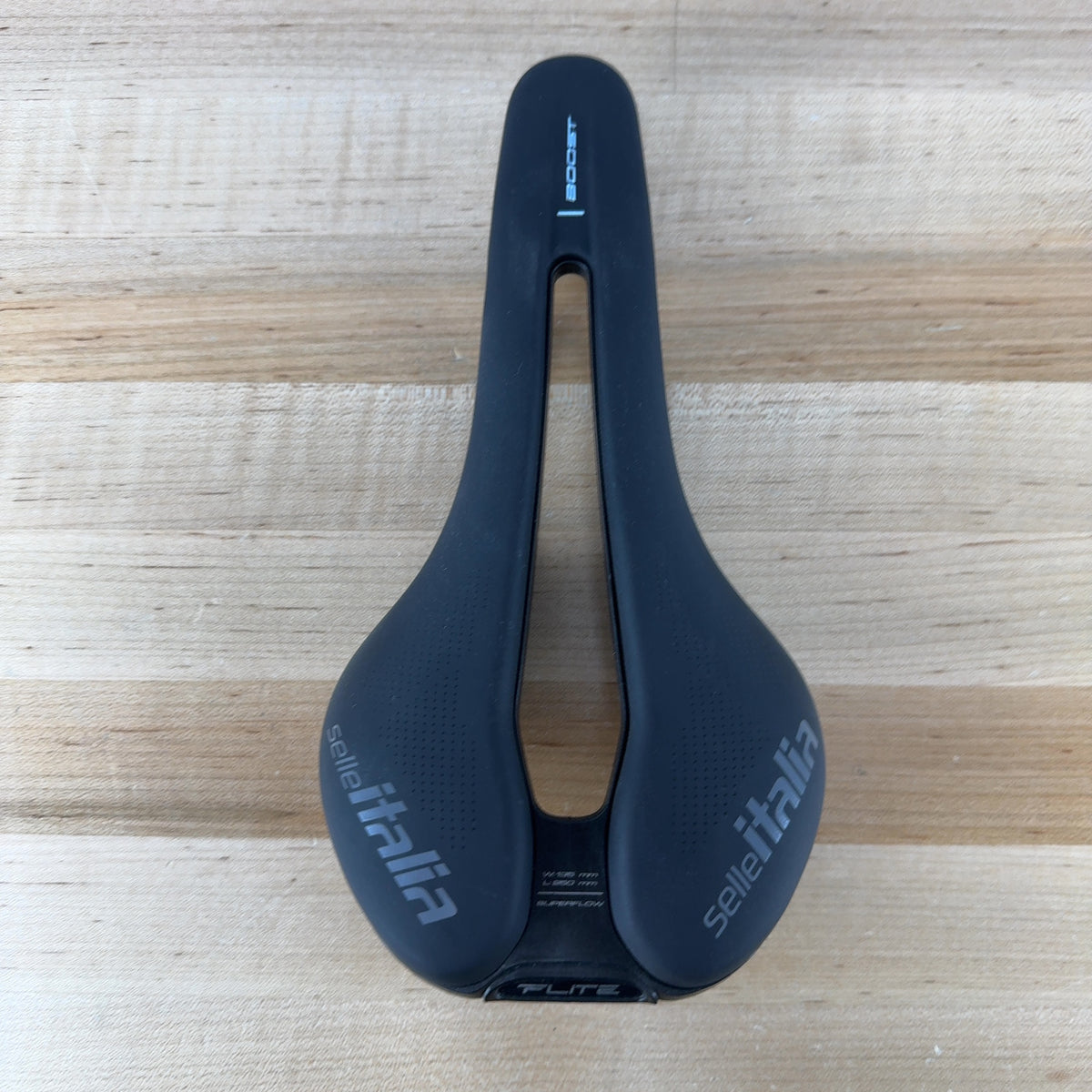 Low Mile! Selle Italia Flite Boost TM Superflow 135mm 7x7 Round Rail Bike Saddle — photo 6 of 8