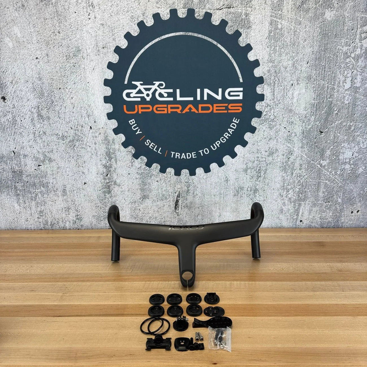 New! 2026 Roval Rapide Cockpit Carbon Integrated 40cm Bike Handlebar MSRP $699