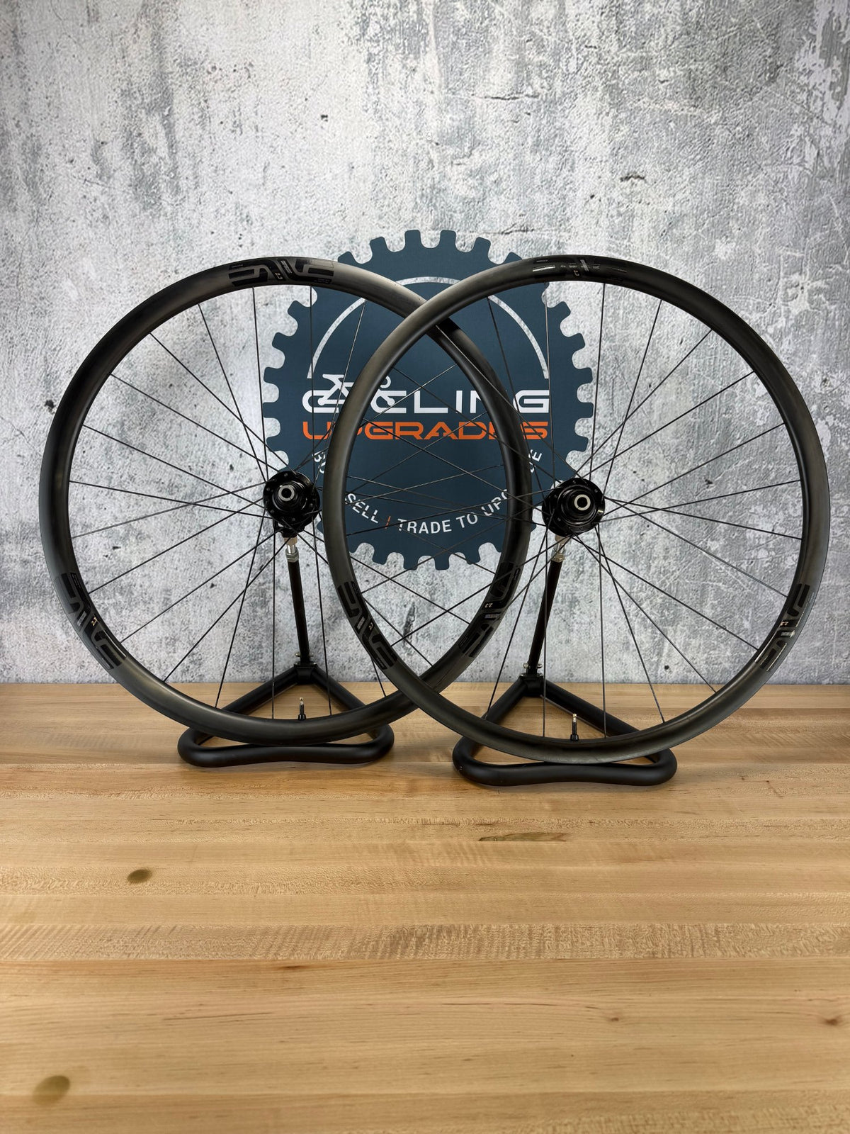 Light Use! Enve SES 2.3 Chris King R45D Carbon Wheelset — photo 1 of 7