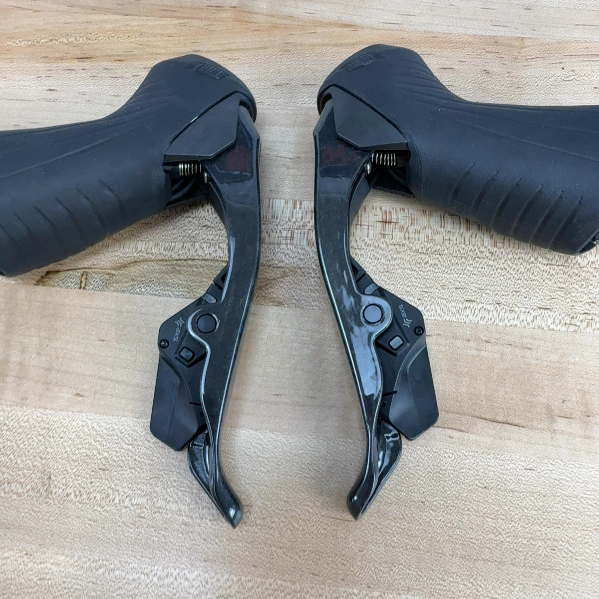 New Take Off! SRAM Force AXS E1 12/13-Speed Shifters w/ Disc Brake Calipers 702g — photo 5 of 8