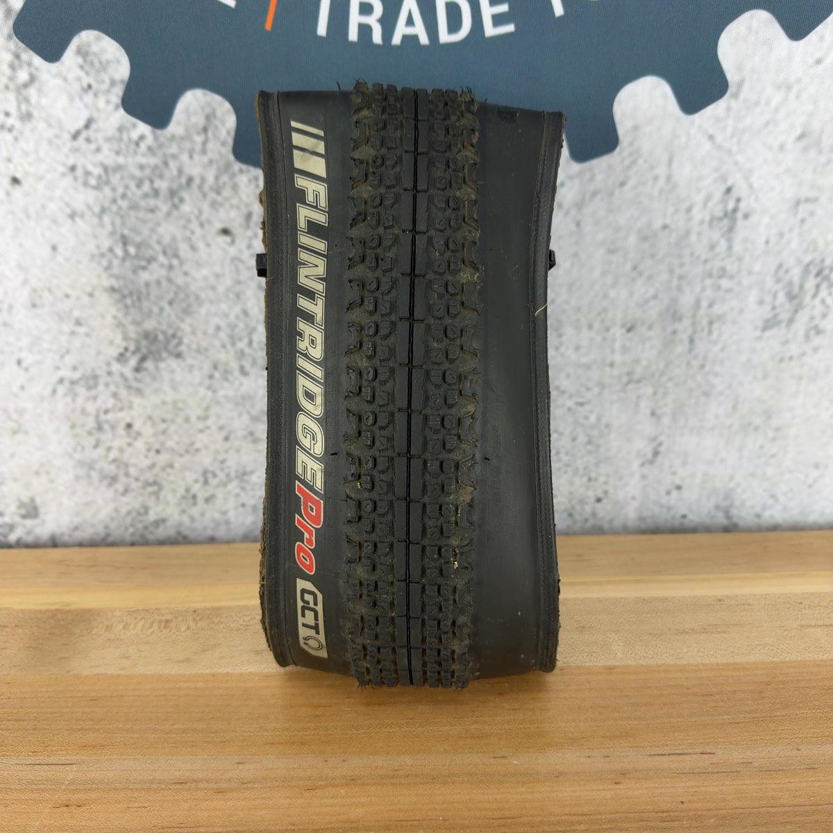 Low Mile! Kenda Flintridge Pro GCT 700x45mm Tubeless Single Gravel Bike Tire — photo 1 of 4