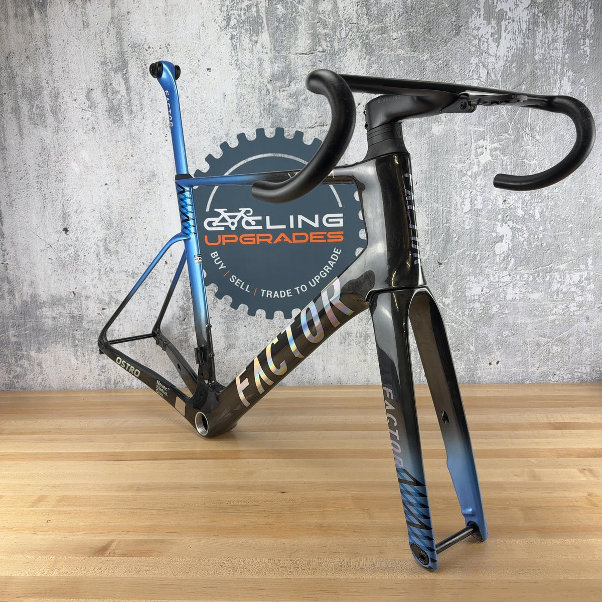 Low Mile! 2026 Factor Ostro VAM 58cm Blue Disc Brake Carbon Road Frameset 2430g — photo 3 of 12