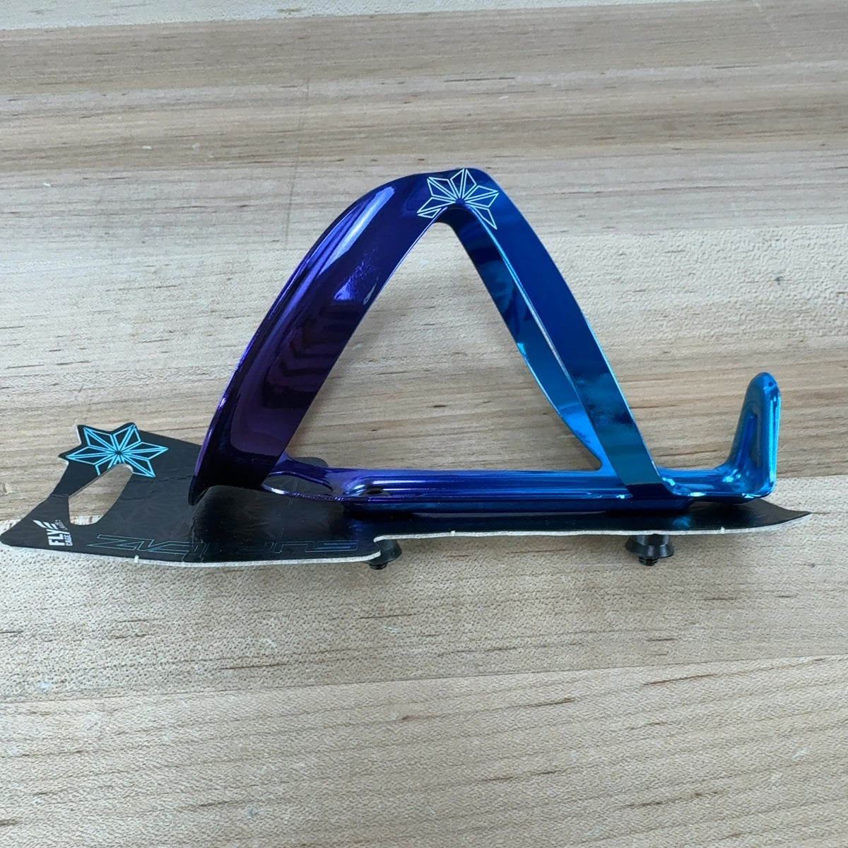 New! Supacaz Fly Cage Ano Maui Blue & Purple Alloy Water Bottle Cages 24g — photo 3 of 4