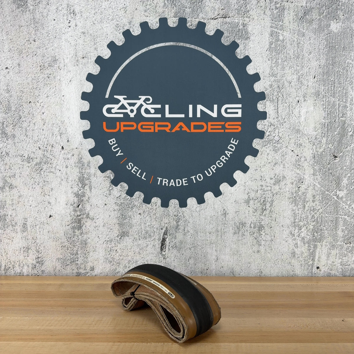 Light Use! Panaracer Gravelking Slick Plus 700c x 35mm Gravel Road Single Tire — photo 2 of 5