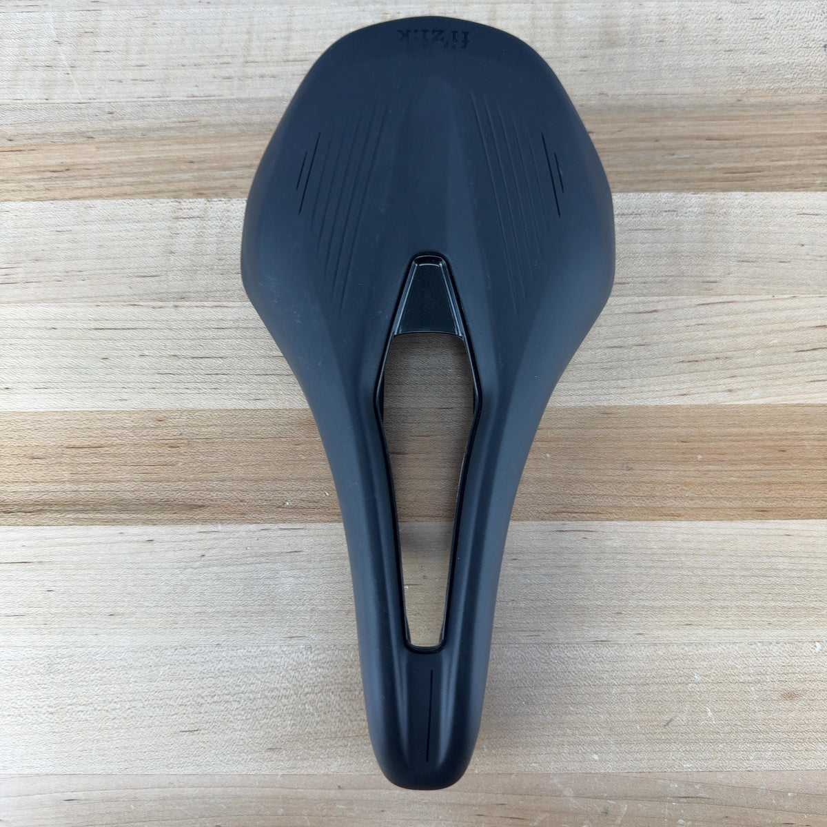 Light Use! Fizik Argo Vento 140mm 7x7mm Chromoly Rails Bike Saddle 234g