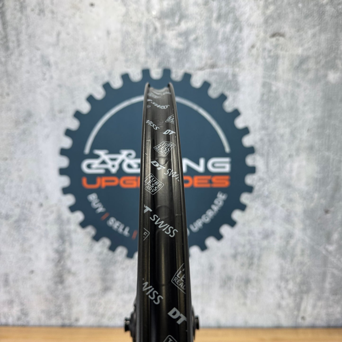 New Take Off! DT Swiss ERC LOG Classic 45 Carbon Disc Brake Tubeless  370 Hubs Wheelset