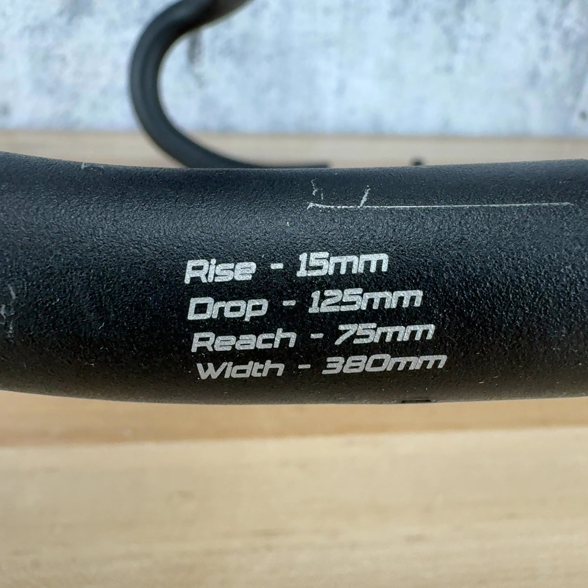 Light Use! Specialized Hover Expert 38cm 31.8mm Round Drop Bar Handlebar 268g