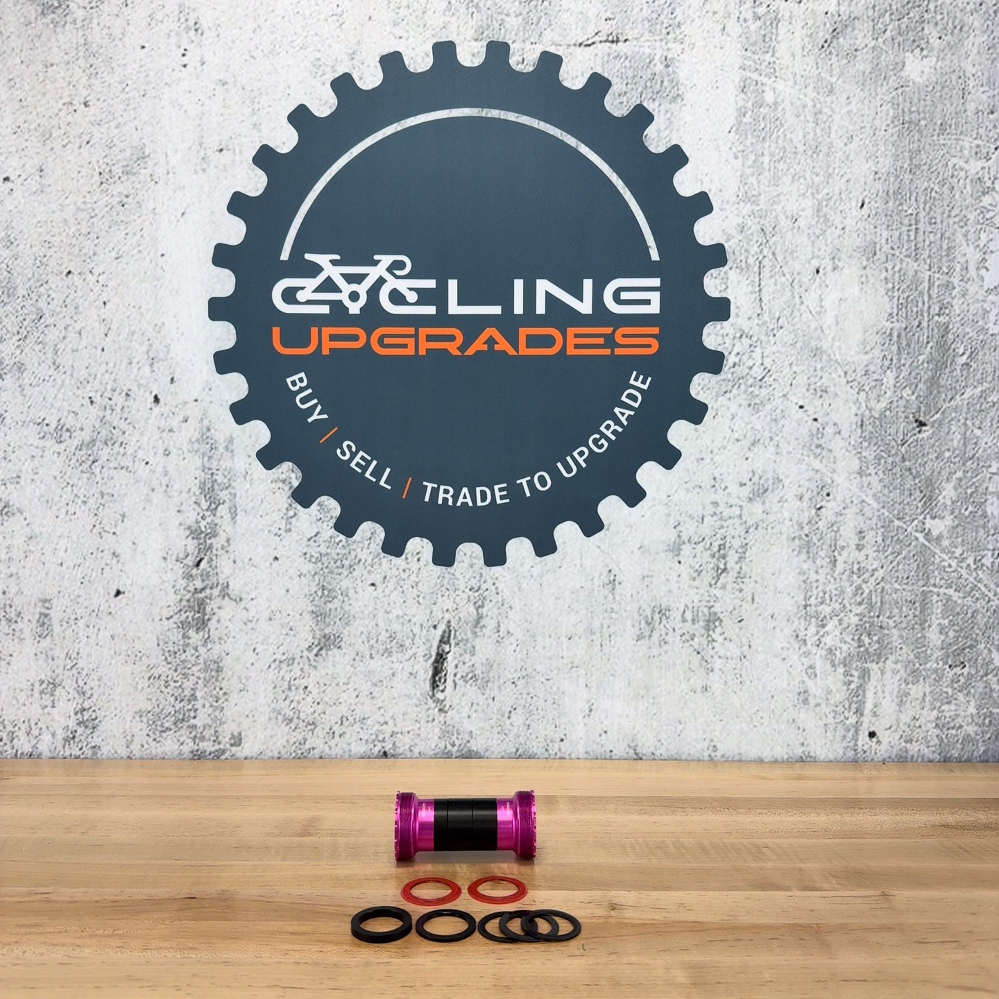 Low Mile! Wheels Manufacturing T47/86 Inboard DUB Abec-3 Pink Bottom Bracket