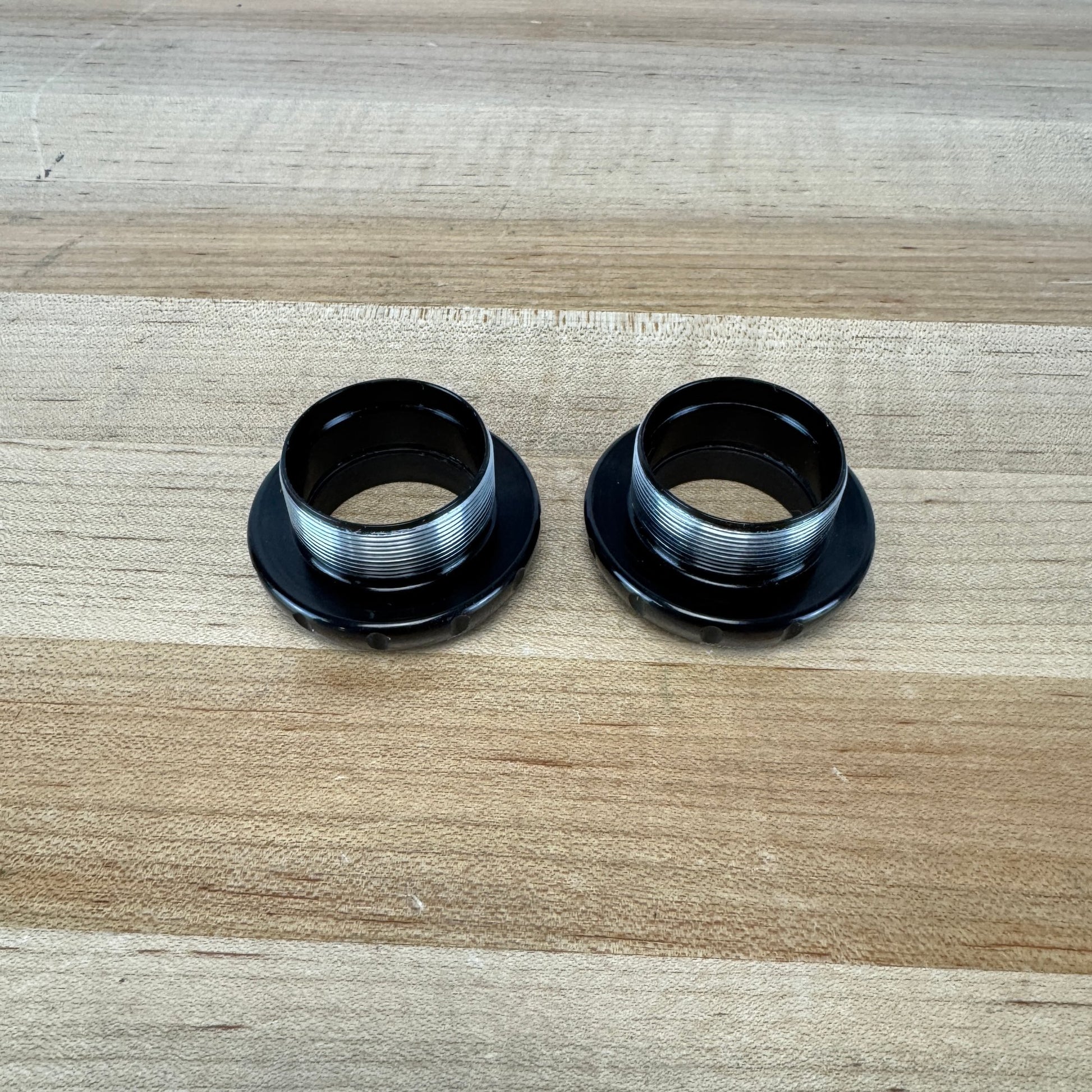 Low Mile! Chris King BSA Threadfit Sram DUB Black Steel Bike Bottom Bracket 90g