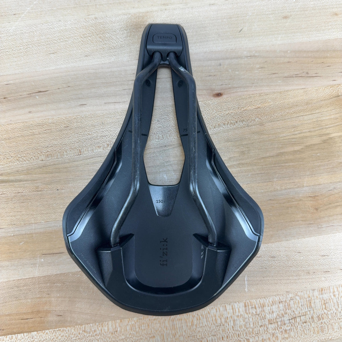 Light Use! Fizik Argo R1 150mm Carbon Rails Bike Saddle Black 202g