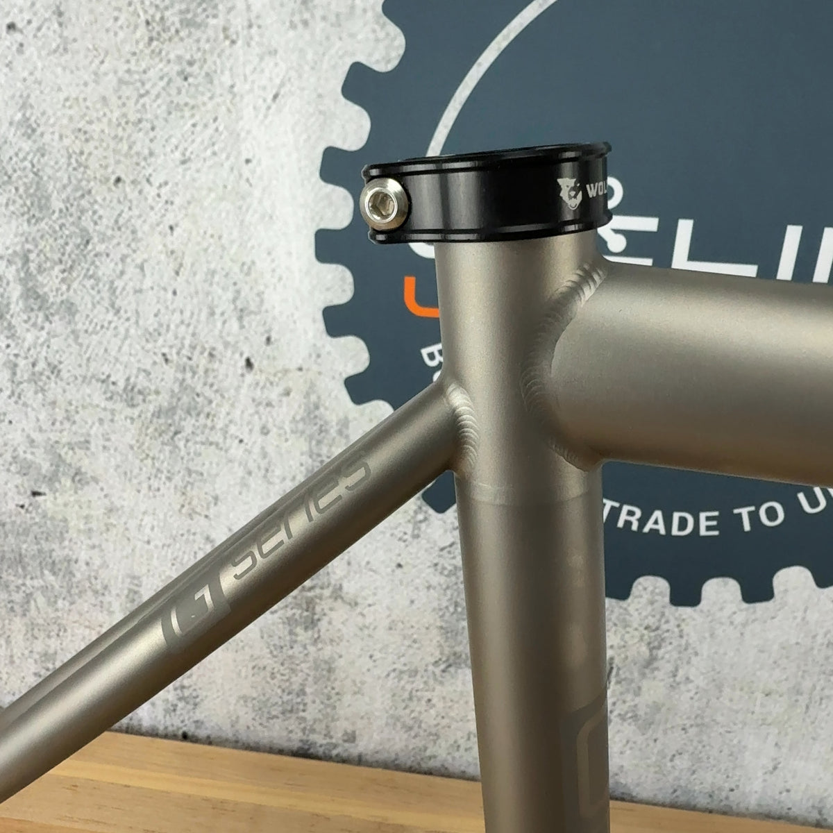 New! 2026 Mosaic GT-2 45 52cm Titanium Gravel Bike Frameset Enve Cane Creek 700c
