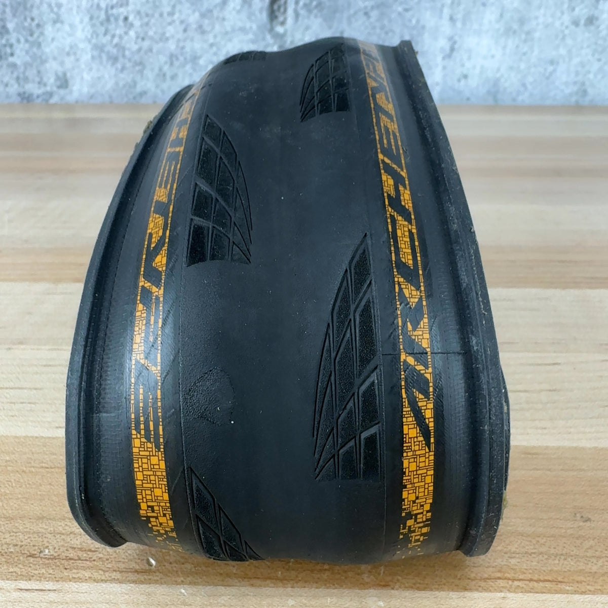 Light Use! Continental Archetype 700c x 30mm Tubeless Single Road Bike Tire 283g