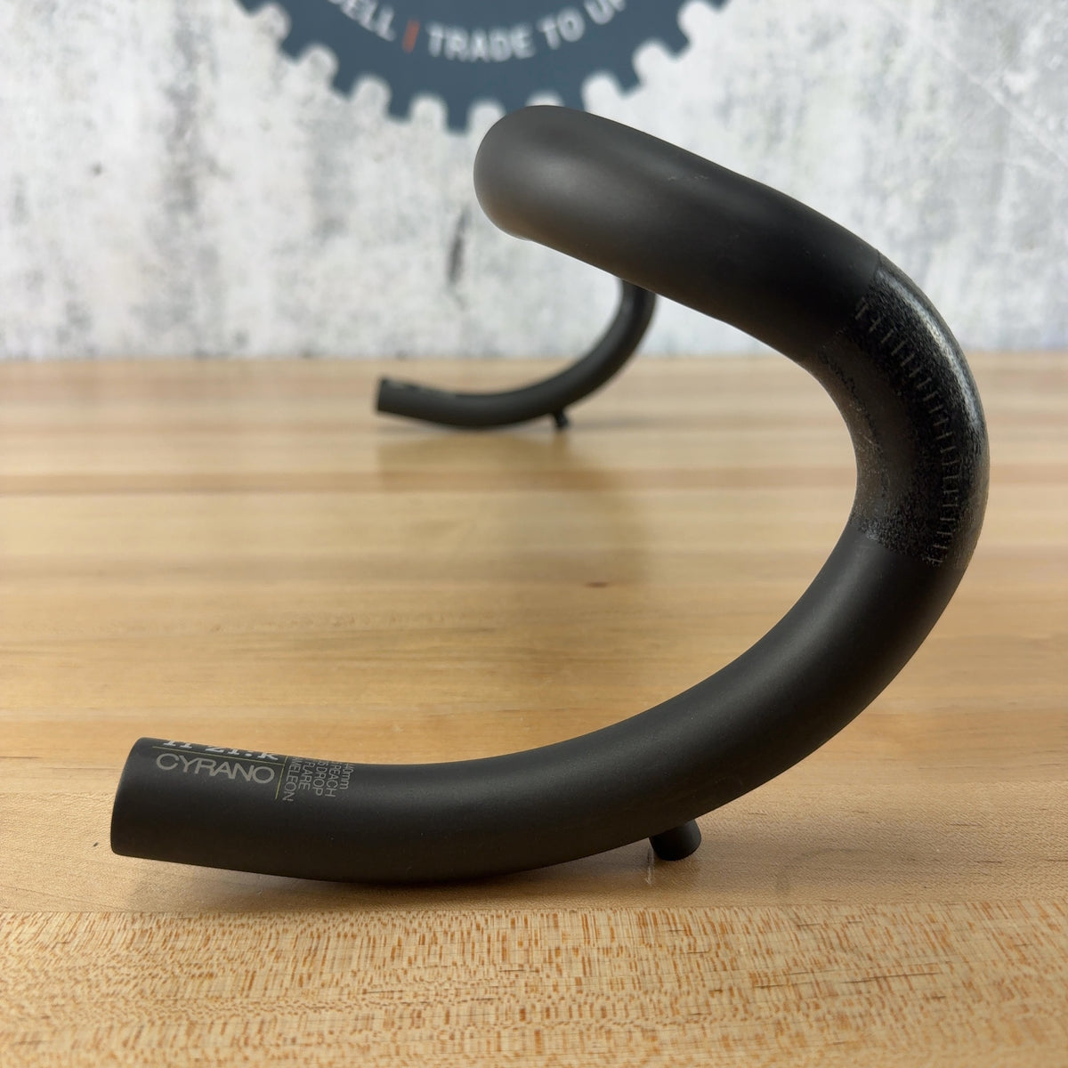 New Take Off! Fizik Cyrano 00 Chameleon 44cm Carbon Black Bike Handlebar 192g — photo 6 of 11