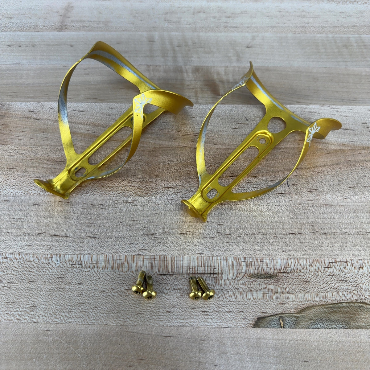Light Use! Supacaz Fly Ano Limited Edition Gold Pair Alloy Bike Bottle Cages 36g