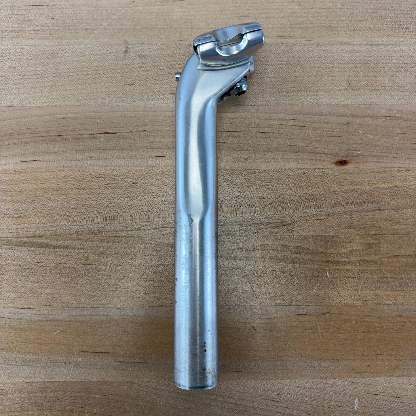 Shimano Dura-Ace SP-7400 27.2mm 200mm Silver Alloy Bike Seatpost 268g