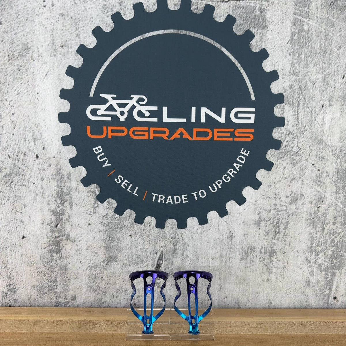 Light Use! Supacaz Fly Cage Ano Maui Blue/Purple Cycling Water Bottle Cages 48g — photo 2 of 5