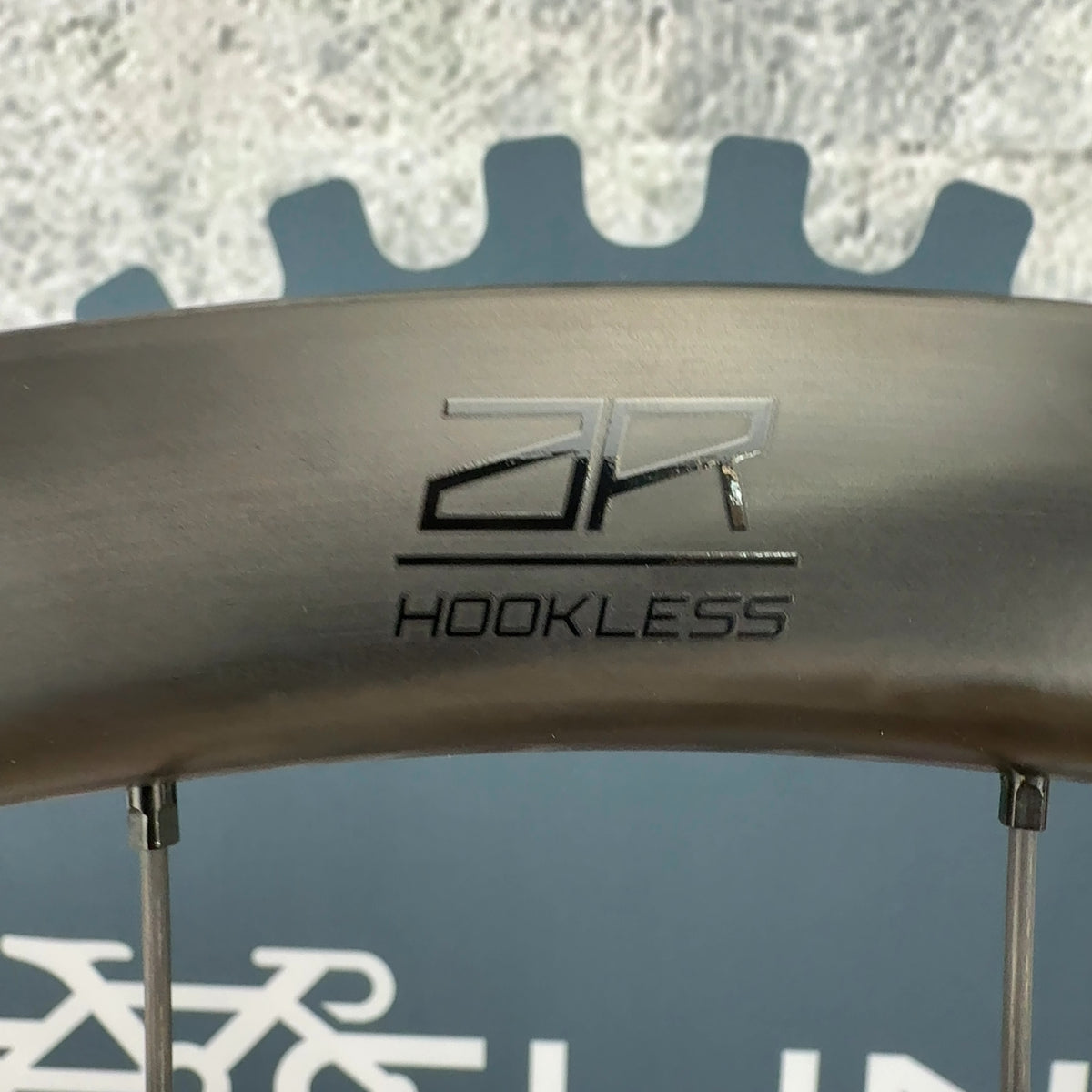 Low Mile! 2024 Cadex AR 35 Gravel Hookless Disc Tubeless Carbon Wheelset 1285g