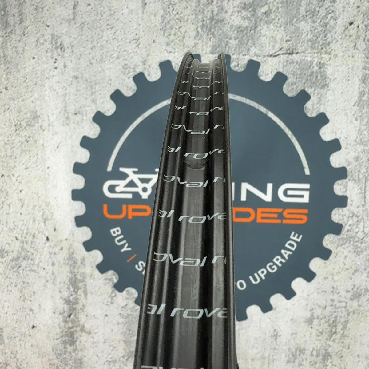 Light Use! Roval Alpinist CLX 33mm 700c Tubeless Disc Carbon Wheelset 1265g