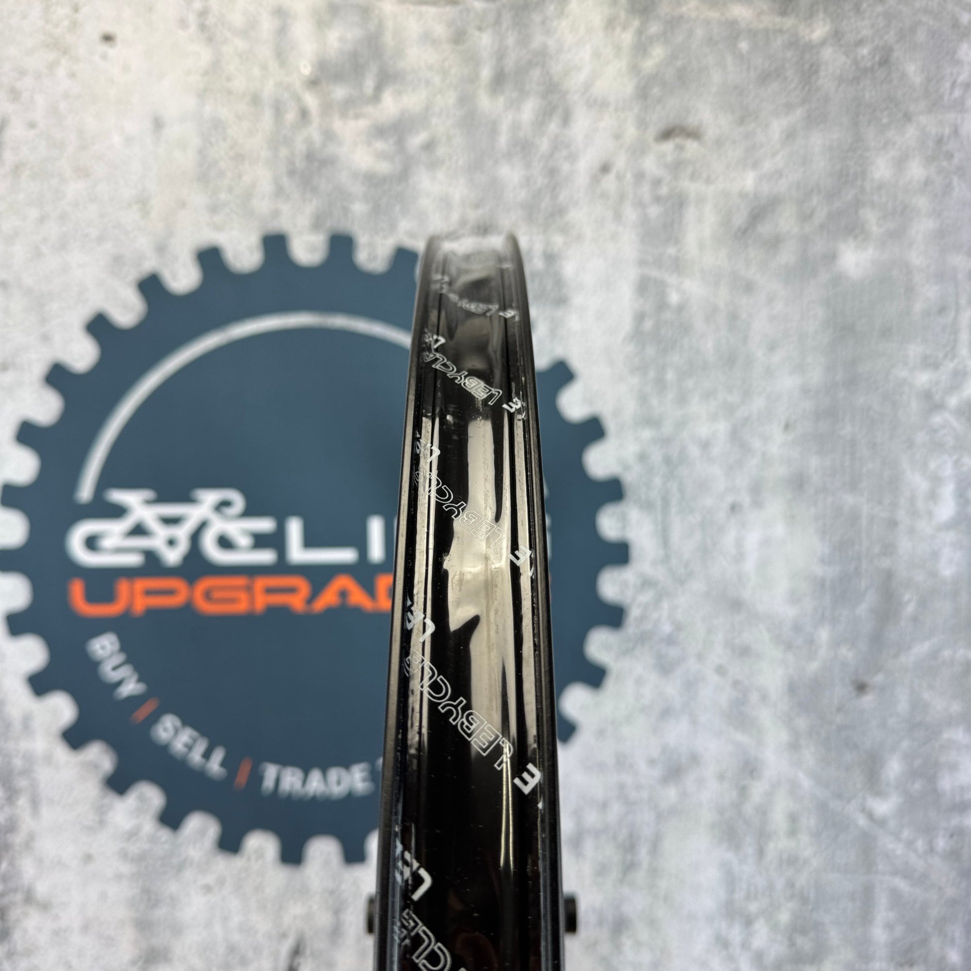 2025 Zipp 101 XPLR 700c Carbon Wheelset