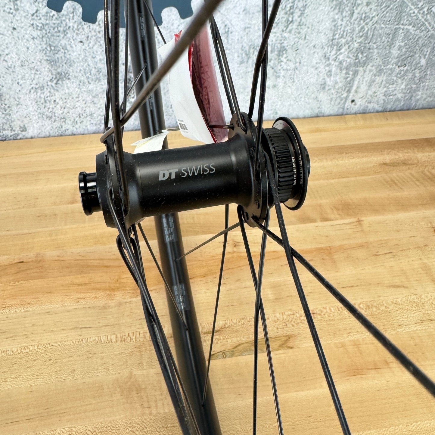 New Take Off! DT Swiss ERC LOG Classic 45 Carbon Disc Brake Tubeless  370 Hubs Wheelset