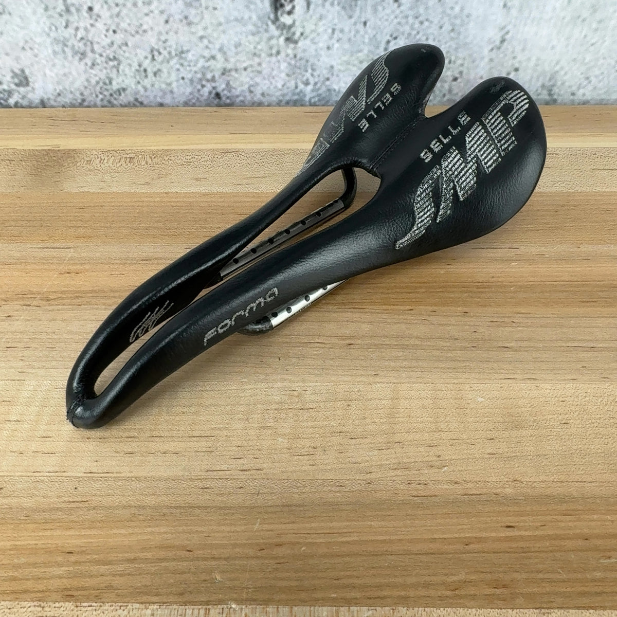 2023 Selle SMP Forma Carbon Rails 137mm Medium/Large Leather Bike Saddle 195g — photo 3 of 10