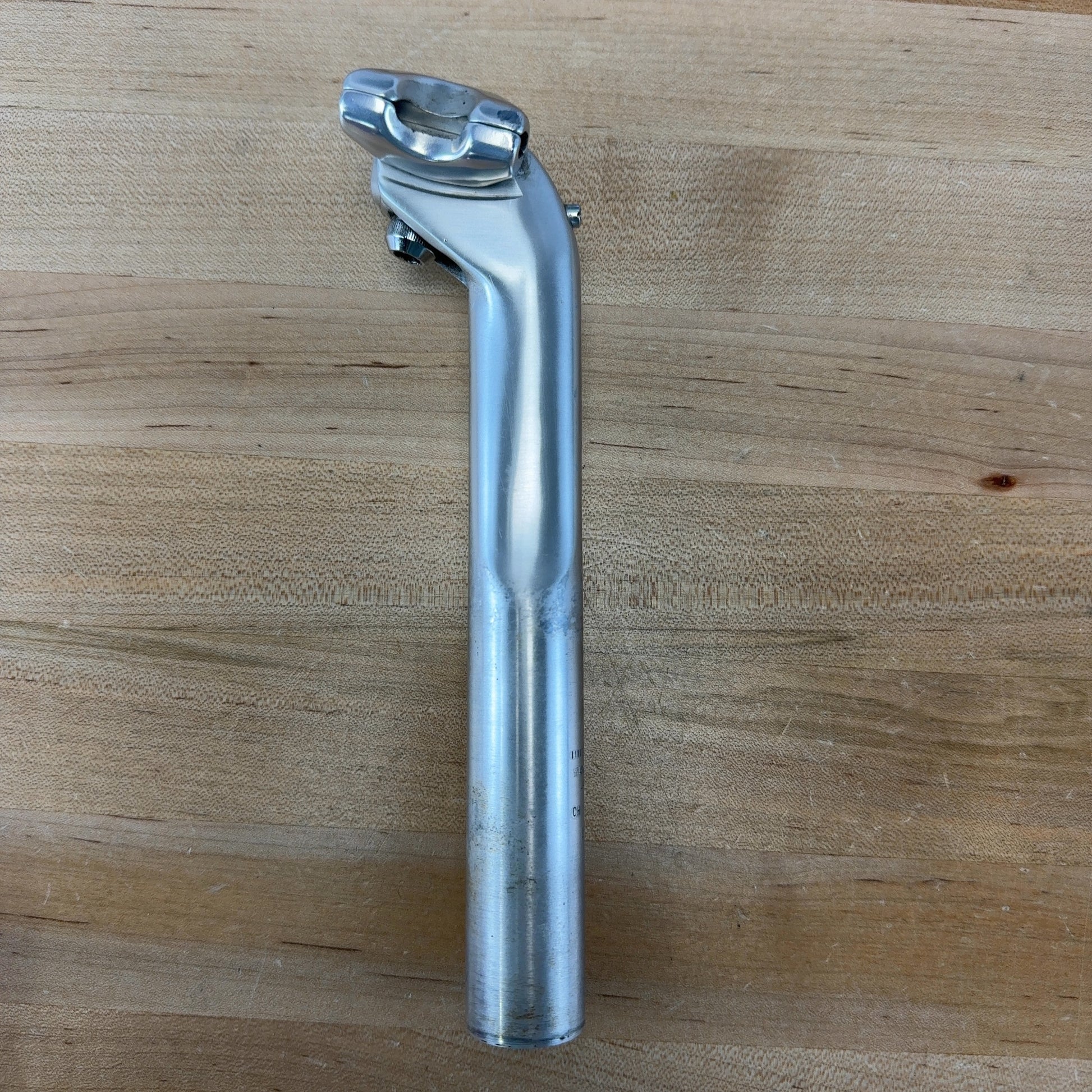Shimano Dura-Ace SP-7400 27.2mm 200mm Silver Alloy Bike Seatpost 268g