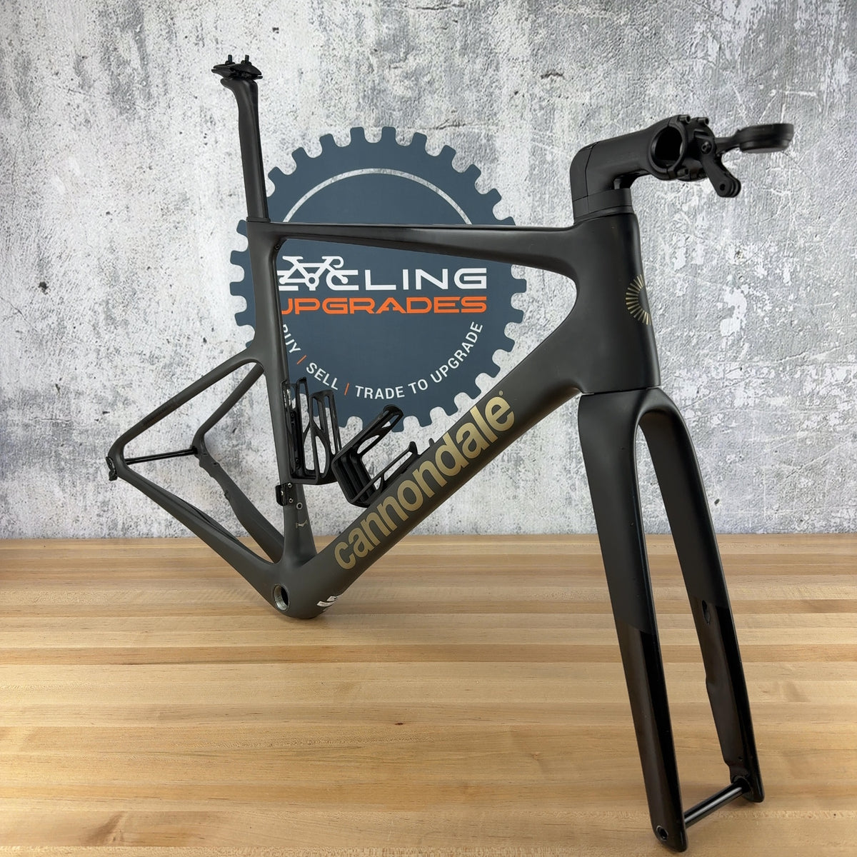 Light Use! 2024 Cannondale SuperSix EVO Hi-MOD 54cm Carbon Black Frameset 1917g — photo 3 of 17
