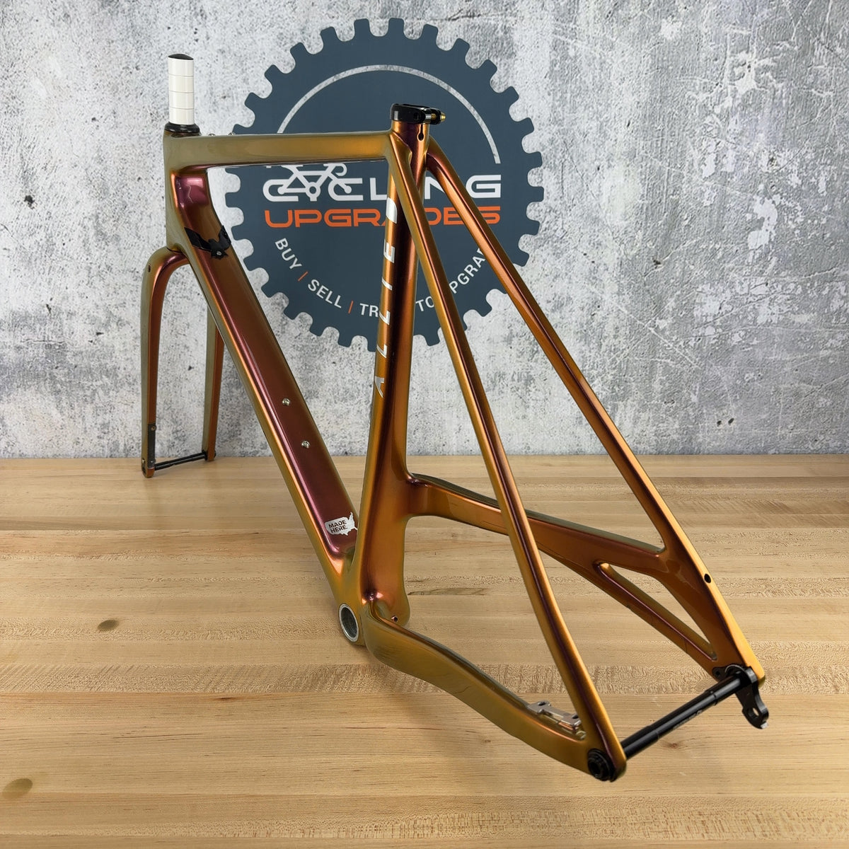 2024 Allied Able Medium Harlequin Purple to Green Carbon Gravel Bike Frameset — photo 4 of 14