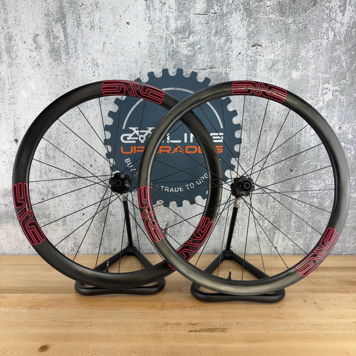 Mint! Enve SES 3.4 Pink/Black Carbon Tubeless Bike Wheelset 700c Road Hubs 1495g — photo 2 of 6